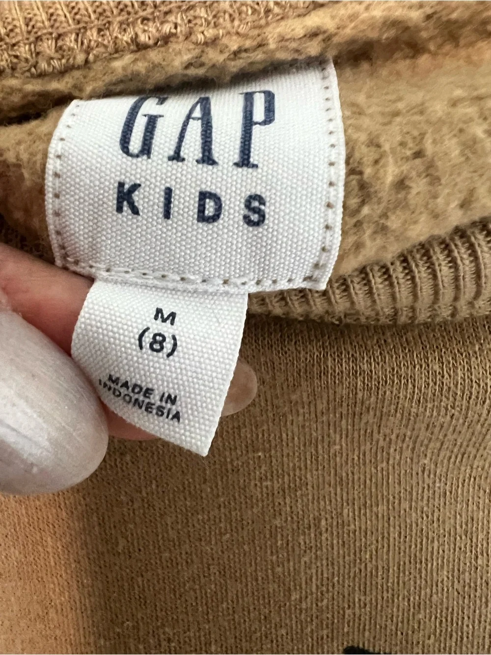 GAP Kids Sweatshirt in Camel Brown Size M (8) Bear Logo Graphic Crewneck